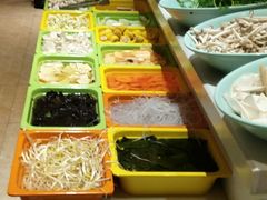 -泉福居酱骨头自助广场(南大街商业步行街店)
