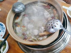 -广味炭炉鸡煲(宝业路分店)