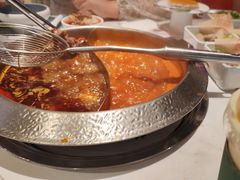 -左庭右院鲜牛肉火锅(金山万达店)