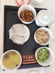 -爱陪伴一对一月子中心(融侨店)