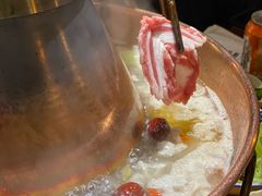 -琥珀老六龙虾(四里河店)