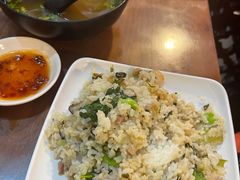 -舒蔡记生煎菜饭(云南中路店)