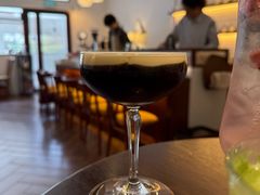-Café Monson