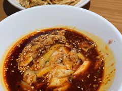 -江渔儿酸菜鱼专门店(明珠广场店)