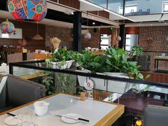 大堂-苹果树下艺术餐厅(宋庄店)
