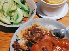 -红猪卤肉饭(大西洋美食城店)