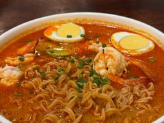 -Dang restaurant (patong phuket)