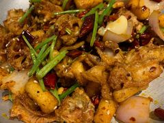香辣牛蛙-小菜园新徽菜(苏州繁花中心店)
