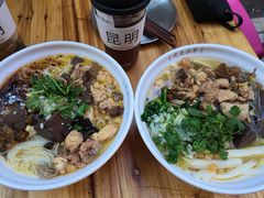 -文山荷鲜居(翠湖店)