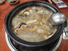 -菌之家·专业纯野生菌火锅·特色炒菌