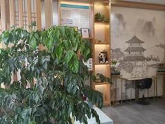 -宸玥酒店(成都西南财大地铁站店)