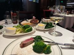 -Wolfgang’s Steakhouse 沃夫冈牛排馆(上海白玉兰广场店)