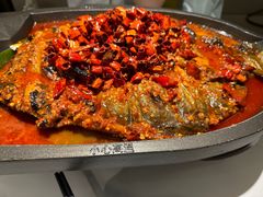 -江边城外烤全鱼(世茂广场店)
