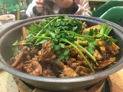 -芳村榕树头叹佬鸡煲(体育西店)