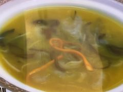 -沪华海鲜大酒楼(南汇店)
