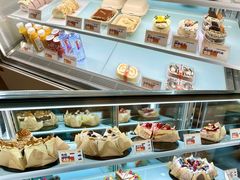 -卷们·现制生日蛋糕·蓝风车动物奶油(金源店)
