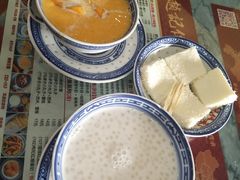 -赵记传承特色牛奶甜品(泉城广场店)