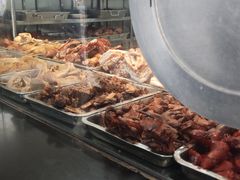 -陆稿荐观前街店