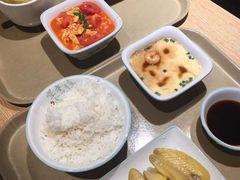 -老乡鸡(上海白玉兰广场店)