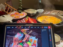 -花潮料理艺食馆(成都万象城店)