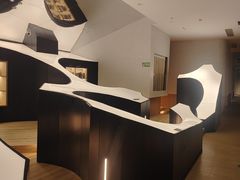 -涨巢·潮玩水疗局