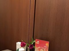 -鼎鼎香·港式火锅(北京SKP店)