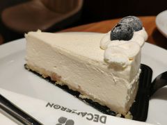蓝莓芝士蛋糕-DECAMERON十日谈(卓悦汇店)