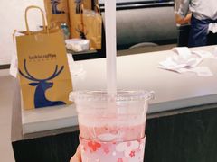 -瑞幸咖啡(龙湖北城天街北馆店)