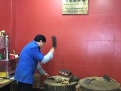大堂-万隆火腿庄