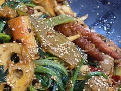 -醉人椒麻辣香锅(王府井喜悦店)