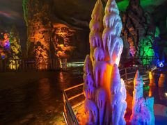 -泰安地下龙宫景区