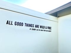 -Chom Cafe and Restaurant