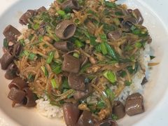 -喝丢一只鞋海鲜烧烤·海肠捞饭(市场店)