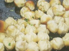 -赵宝美煎包店