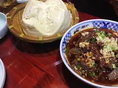 -窄巷子陕菜馆·地道陕西菜(粉巷店)