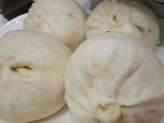 李与白酱肉包-李与白包子铺(桐梓林店)