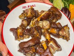 -老鼎万春卤菜(五代传承创始老店)