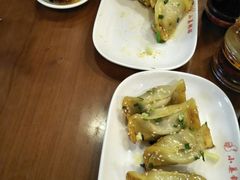 -小姜锅贴(凤凰街店)
