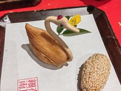 -荷风细雨·中国茶宴(世纪大道店)