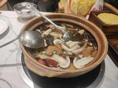 -菌小白·野生菌火锅(时尚天河店)