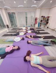 -亚太瑜伽普拉提学院