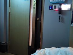 -金色印象·4K影院式足体养生(杨家坪西郊店)