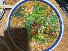 -云阿蛮生烫牛肉米线(景星店)