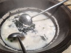 -陈大锅·岳阳鱼馆·地道岳阳菜(美食街店)