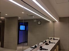 -W FITNESS 威尔仕健身·游泳(老西门新苑店)