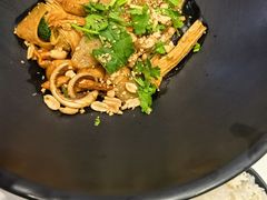-醉人椒麻辣香锅(王府井喜悦店)