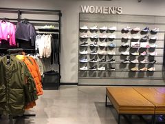 -NIKE品牌体验店(南京东路店)