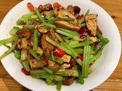 芹菜香干-建辉湖南土菜馆(高新店)