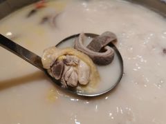 -煲王粤菜餐厅(中侨中心店)