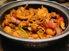 -禄婶鸡煲·打边炉